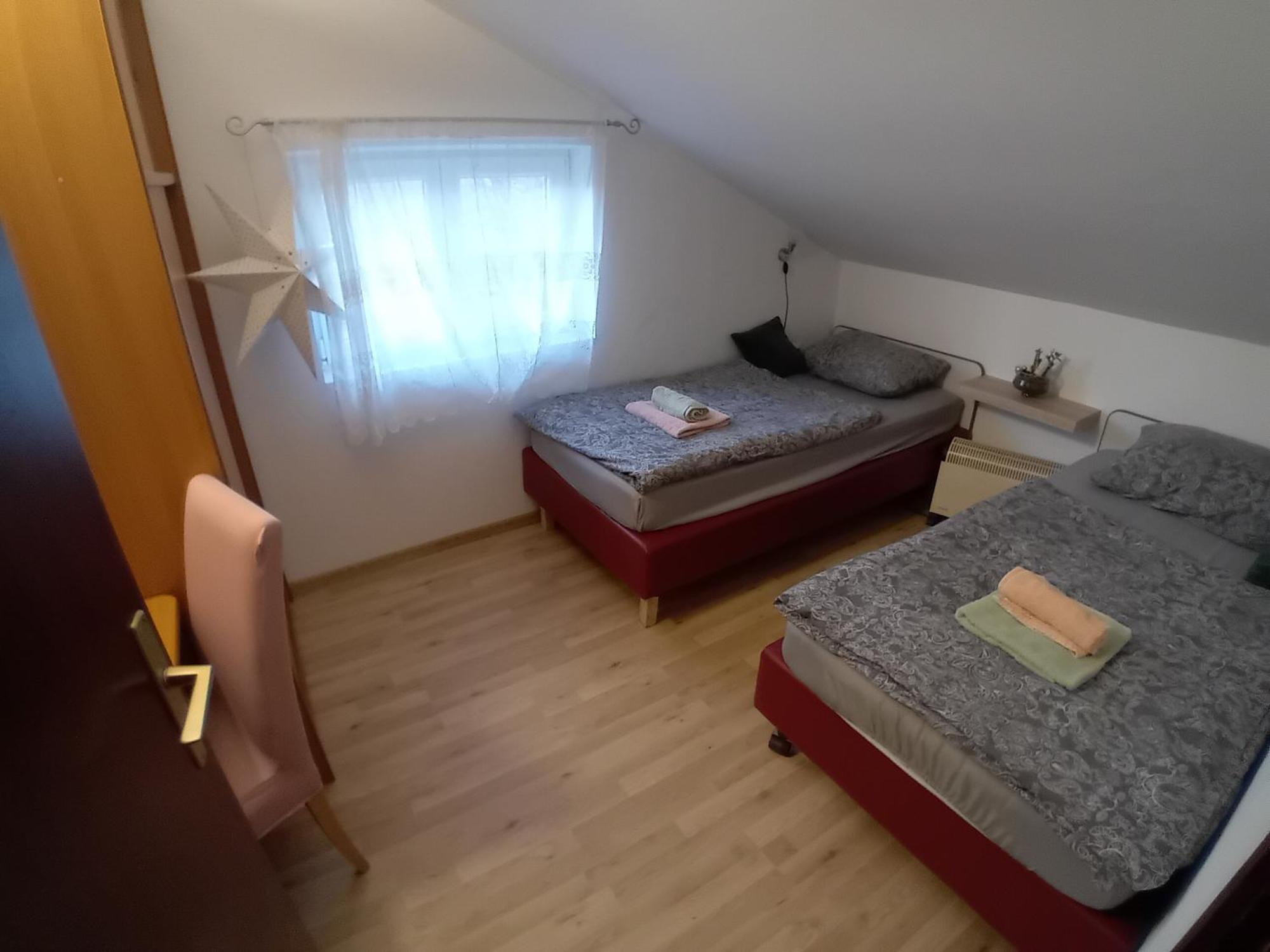 Holiday Home Ivano Korenica Bagian luar foto